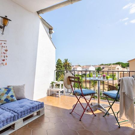 Estudio Mojito L' Escala Luaran gambar